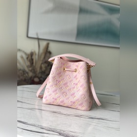 LV Модель： M46174 Сумка-бакет из кожи , а трехступенчатая техно
