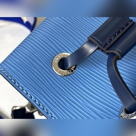 LV Модель： M57691 Синяя сумка NéoNoé BB С новым широким плечевым