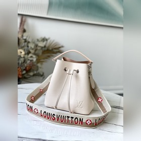 LV Модель： M57693 Бежевый NéoNoé BB Сумка-бакет С новым широким