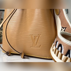 LV Модель： M57706 Карамельно-коричневый NéoNoé BB Сумка-бакет С