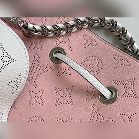 LV Артикул： M57855 Сумка Bella из перфорированной кожи Monogram