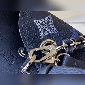 LV Модель： M59552 Сумка из перфорированной кожи с принтом виде в