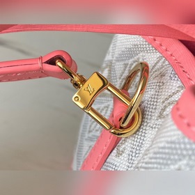 LV Артикул： M81112  Сумка Noé Purse Классическая сумка Noé в ми