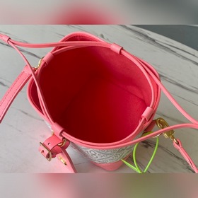 LV Артикул： M81112  Сумка Noé Purse Классическая сумка Noé в ми