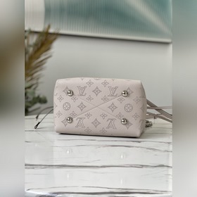 LV Артикул： M57201 Розово-фиолетовая сумка BELLA Bella Компактна