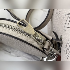 LV Артикул： M57201 Розово-фиолетовая сумка BELLA Bella Компактна