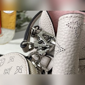 LV Артикул： M57201 Розово-фиолетовая сумка BELLA Bella Компактна