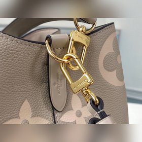 LV « » Артикул： M45256 Светло-коричневая шелкография &nbsp; N