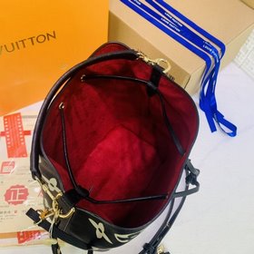 LV Модель M56890 Черный  NéoNoé средняя сумка-бакет из тисненной