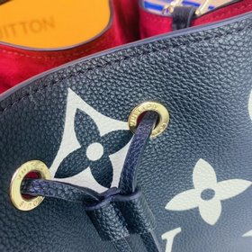 LV Модель M56890 Черный  NéoNoé средняя сумка-бакет из тисненной