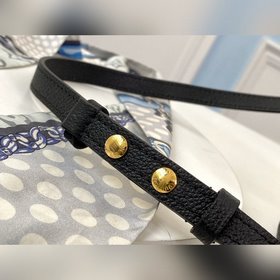 LV Модель M45256 Черная сумка NéoNoé среднего размера Изготовлен