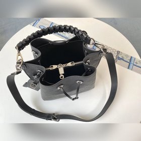LV Модель M55800 Черная сумка-бакет Muria из перфорированной теля