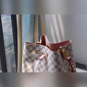 LV NEONOE сумка-бакет Модель M44020 Созданная в 1932 году сумка