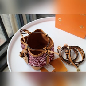 LV модель： M69973 мини-сумка Новая модель 2020 года для подиума 