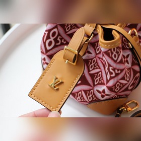 LV модель： M69973 мини-сумка Новая модель 2020 года для подиума 
