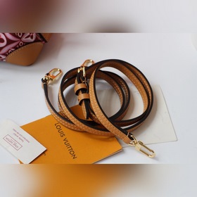 LV модель： M69973 мини-сумка Новая модель 2020 года для подиума 