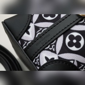 LV модель： M69973 мини-сумка  Новая модель 2020 года для подиум