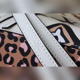 Сумка LV NéONOé Артикул： M44679 Бежевый  Капсульная коллекция J