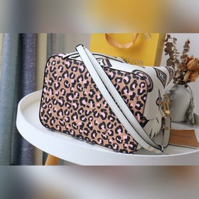 Сумка LV NéONOé Артикул： M44679 Бежевый  Капсульная коллекция J
