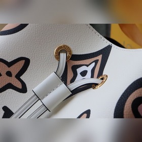 Сумка LV NéONOé Артикул： M44679 Бежевый  Капсульная коллекция J