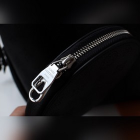 LV Модель M53608 Сумка-бакет Muria Изготовлена из перфорированно