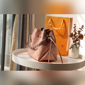 LV Модель： M53608Muria Сумка-ведро Изготовлена из перфорированной