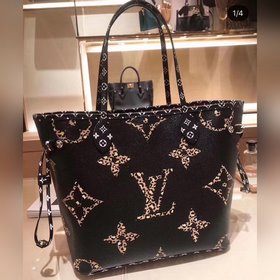 LV Модель M44676 Neverfull Сумка среднего размера Сумка украшена 