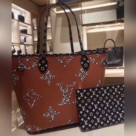 LV Модель M44676 Neverfull Сумка среднего размера Сумка украшена 
