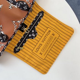 LV Модель M44676 Neverfull Сумка среднего размера Сумка украшена 