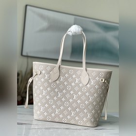 LV Средняя сумка Модель： M46102 Сумка-тоут Эта сумка среднего р
