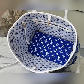 LV Сумка Neverfull MM с ручкой Артикул： M46220  Эта классическ