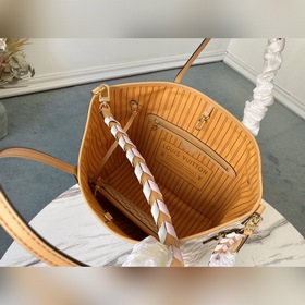 LV Артикул： N50047 Белая сумка для покупок Neverfull Классическа