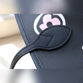 LV Артикул： M45818 Средняя сумка Neverfull Средняя сумка Neverf