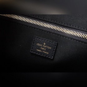 LV Модель： M46102 Средняя сумка Эта сумка среднего размера из сер