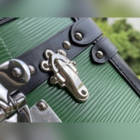 LV Модель： M54650 PETITE MALLE Сумка Сумка Petite Malle изготовл