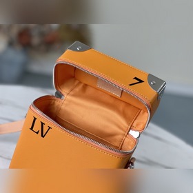 LV Сумка Vertical Box Trunk Артикул： M59666 Весенняя и летняя к