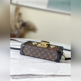LV Артикул： M44199 Сумка из полимерной ткани с отделкой из полим