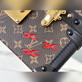 LV Артикул： M44199 Сумка из полимерной ткани с отделкой из полим