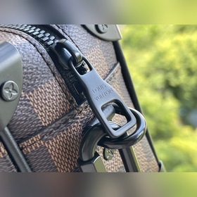 LV Артикул： M44480 Сумка-коробка Дизайнер Вирджил Абло представ