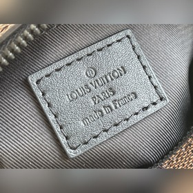 LV Артикул： M44480 Сумка-коробка Дизайнер Вирджил Абло представ