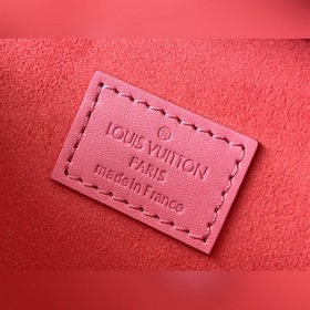 LV Артикул： M45675 Розовый цветок Женская сумка-чемодан В весен