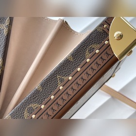 LV Модель： M45675 Старинный чемодан-сумка В весенне-летней колле