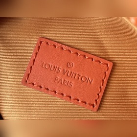 LV Модель： M53288 Оранжевая сумка через плечо Выразительная мягк