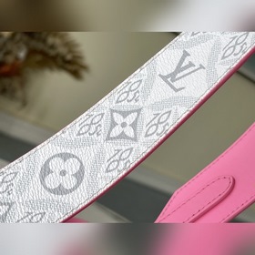 LV Артикул： M57215 Сумка через плечо из чистого стали с белым цв