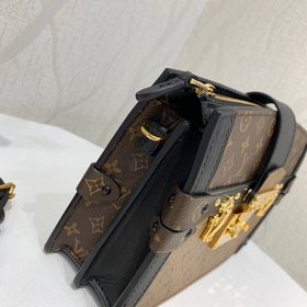 LV POCHETTE TRUNK Модель M43596 Желтый цветок Новая мягкая сумка