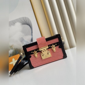 LV « » Модель： N94243 40273 Цвет： розовый PETITE MALLE BOX Сумка