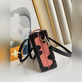LV « » Модель： N94243 40273 Цвет： розовый PETITE MALLE BOX Сумка