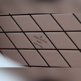 LV PETITE MALLE Модная коллекция Артикул： M40273 BOX сумка-кор