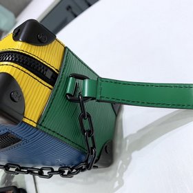 LV Сумка с цепочкой и ярким цветовым сочетанием Модель： M44480 Во