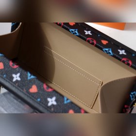 LV PETITE MALLE Модная коллекция Артикул： M40273 BOX сумка-кор